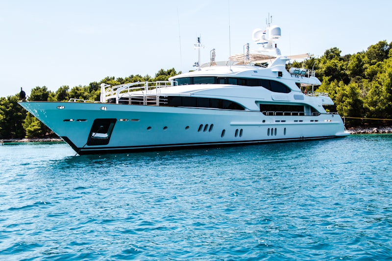 Marine glass installation